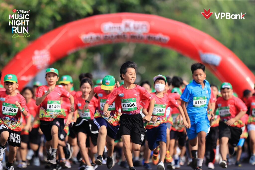 TÔN CHẤT NĂNG ĐỘNG - GIẬT NHANH THÀNH TÍCH CÙNG ANTA KIDS VIỆT NAM