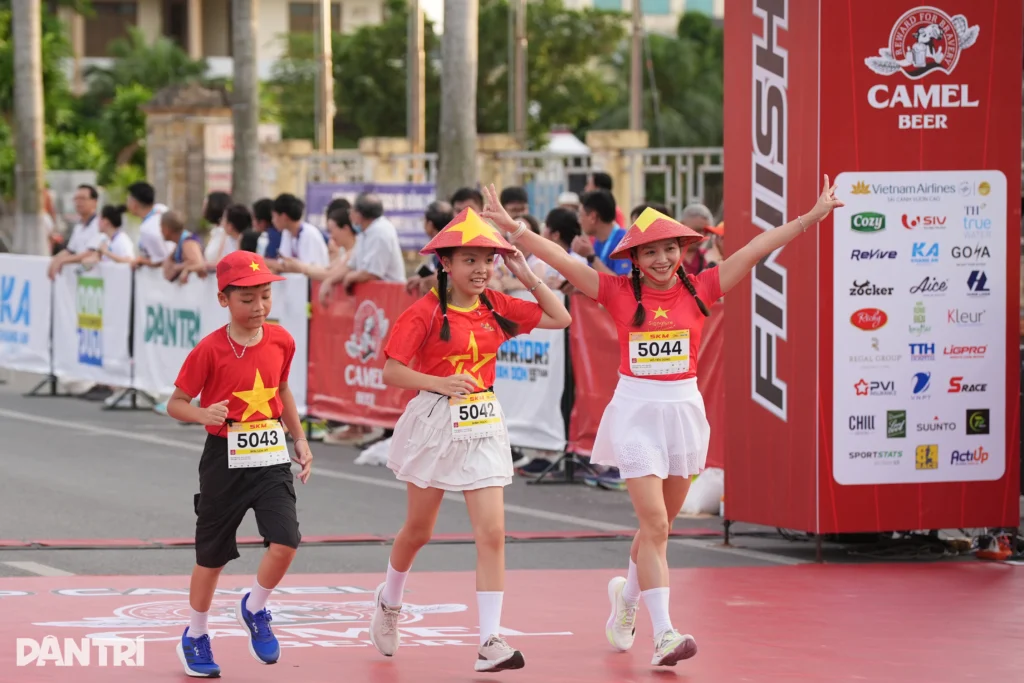 Khoảnh khắc ấn tượng, chạm cảm xúc cùng Quảng Trị International Marathon