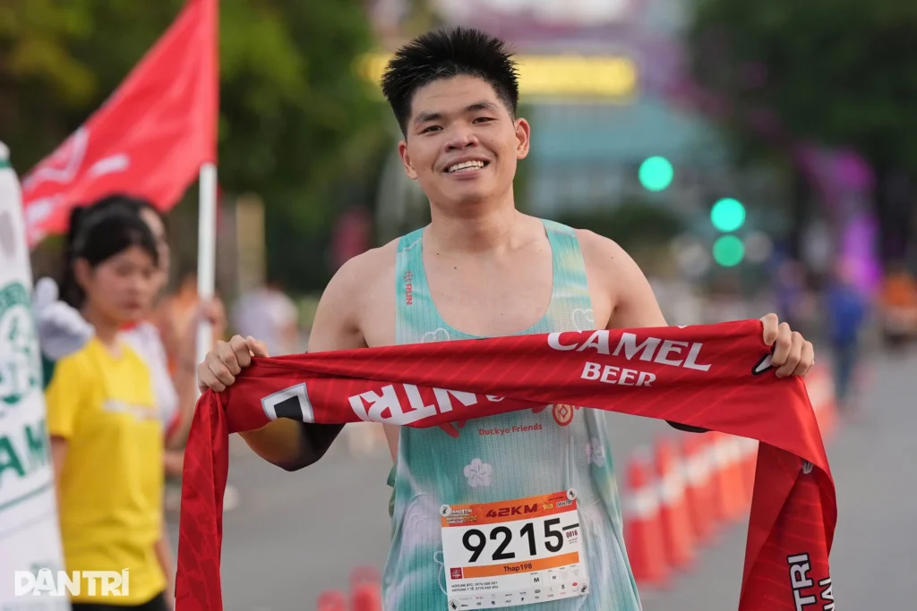 Khoảnh khắc ấn tượng, chạm cảm xúc cùng Quảng Trị International Marathon